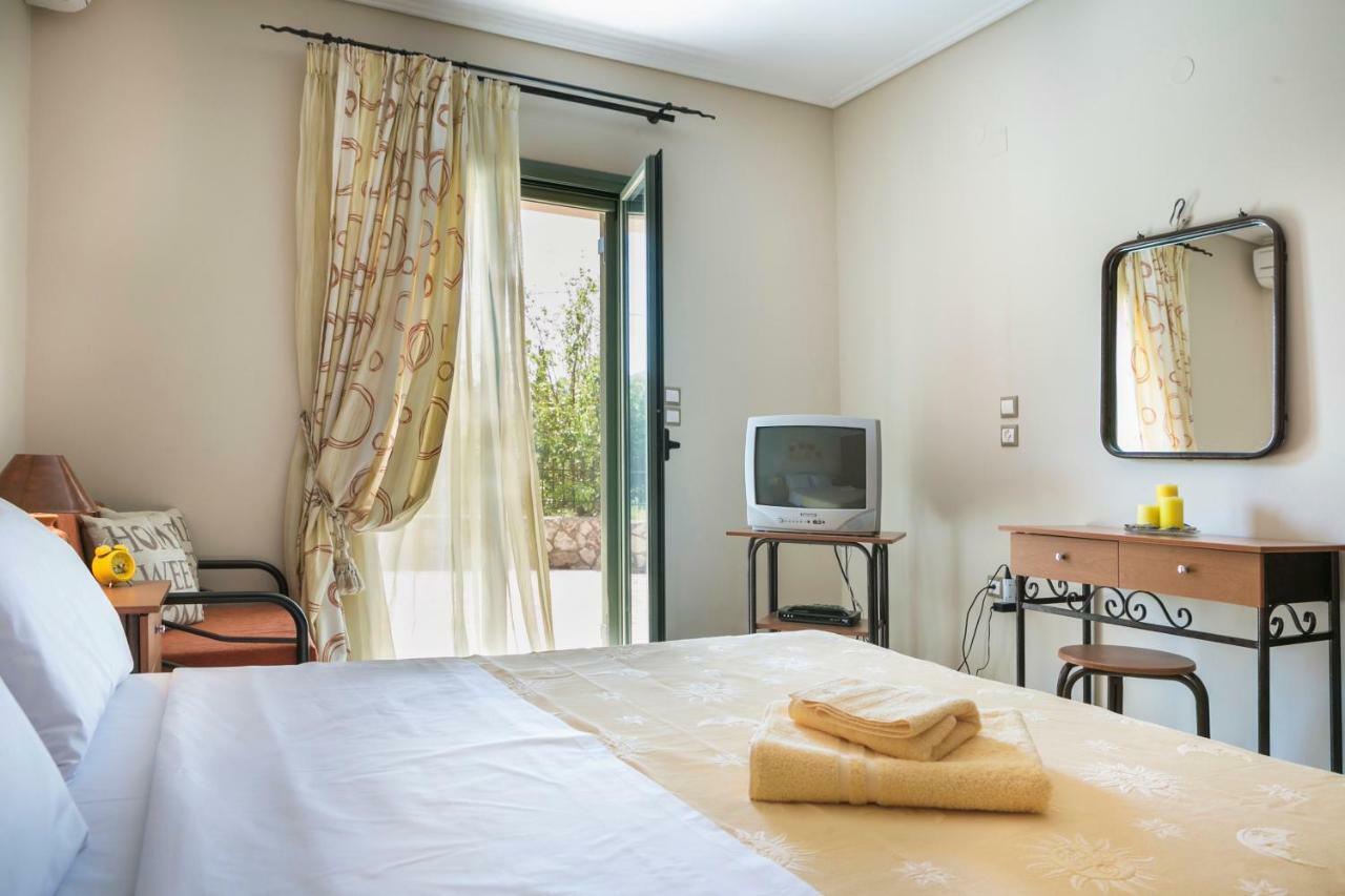 Villa Maritina Razata Luaran gambar